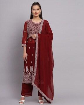 embroidered straight kurta with pants & dupatta