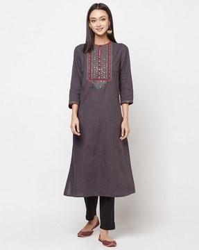 embroidered straight kurta