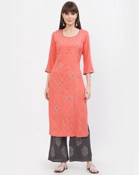 embroidered straight kurta