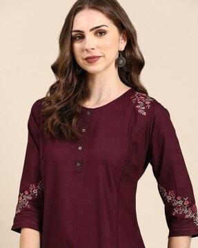 embroidered straight kurta