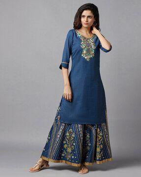 embroidered straight kurta