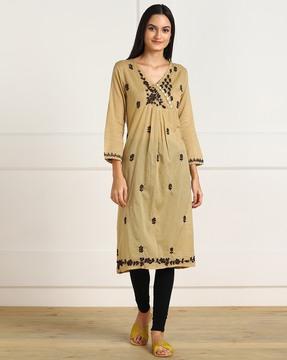 embroidered straight kurta