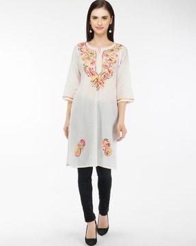 embroidered straight kurta