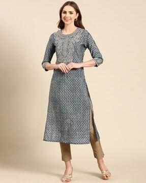 embroidered straight kurta