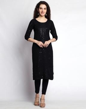 embroidered straight kurta