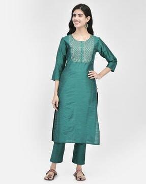 embroidered straight kurta