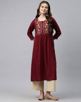 embroidered straight kurta