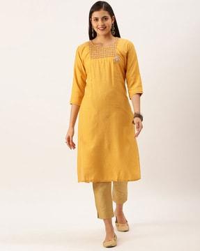 embroidered straight kurta