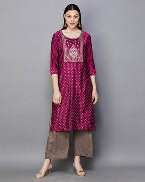 embroidered straight kurta