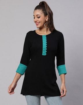 embroidered straight kurti with 3/4th sleeves