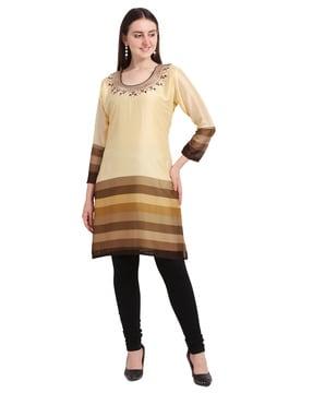 embroidered straight kurti with round-neck