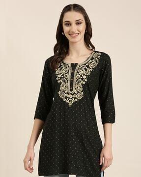 embroidered straight kurti