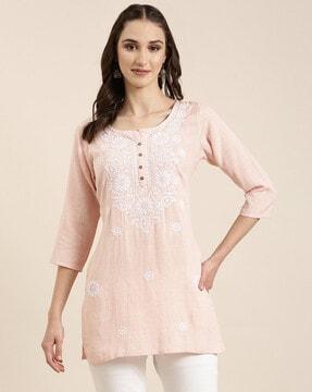 embroidered straight kurti