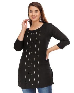 embroidered straight tunic