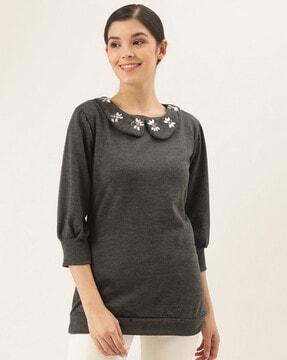 embroidered sweatshirt with ribbed hems