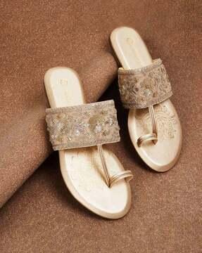 embroidered thong-strap sandals