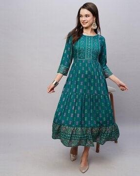 embroidered tiered dress with bracelet sleeves