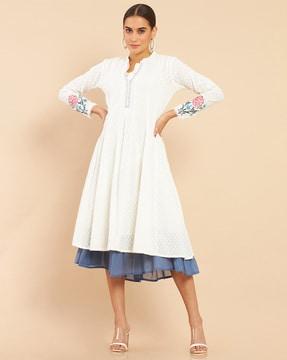 embroidered tiered dress