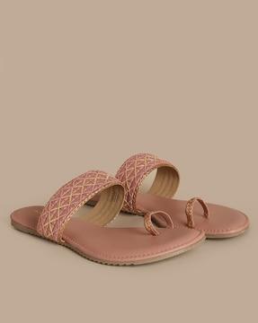 embroidered toe-ring sandals