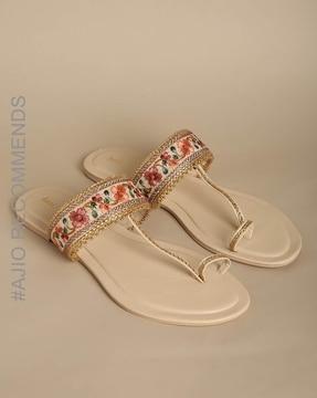 embroidered toe-ring sandals