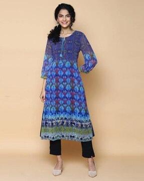 embroidered v-neck flared kurta