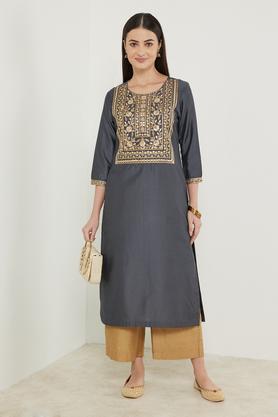 embroidered viscose blend round neck women's kurta - dark grey