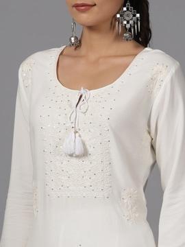 embroidererd straight kurti with tassels