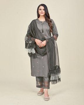 embroidery straight kurta set