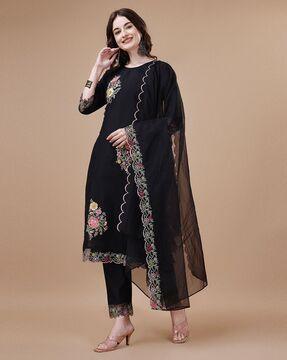 embroidery straight kurta set