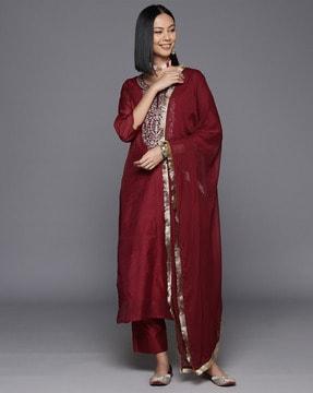 embroidery straight kurta set