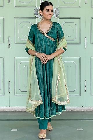 emerald green embroidered anarkali set