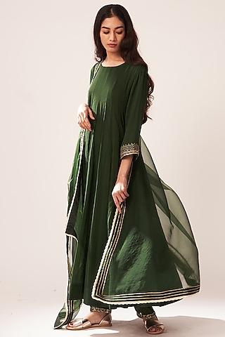 emerald green embroidered kalidar kurta set