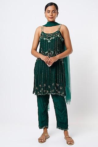 emerald green hand embroidered kurta set