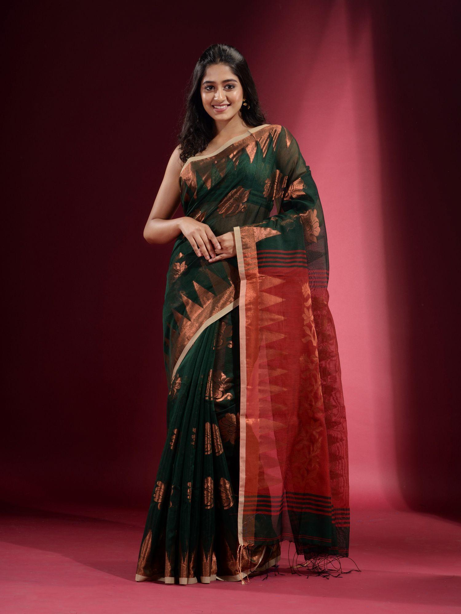 emerald green with zari floral design saree with unstitched blouse