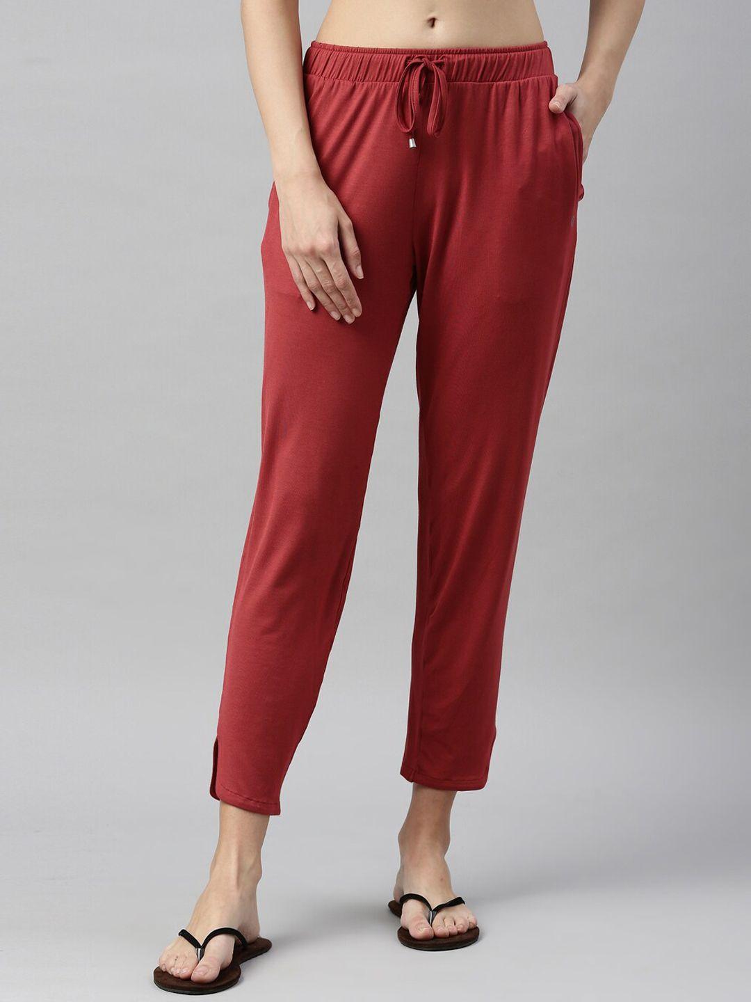 enamor women maroon solid relaxed fit lounge pants