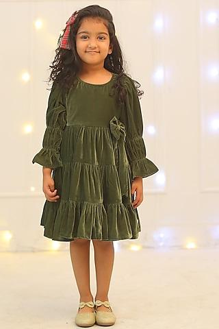 english green velvet dress for girls