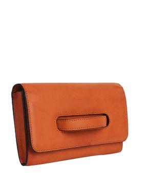 envelope clutch with magnetic closure