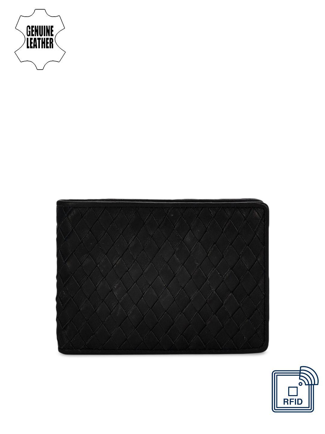 eske men black textured leather two fold wallet