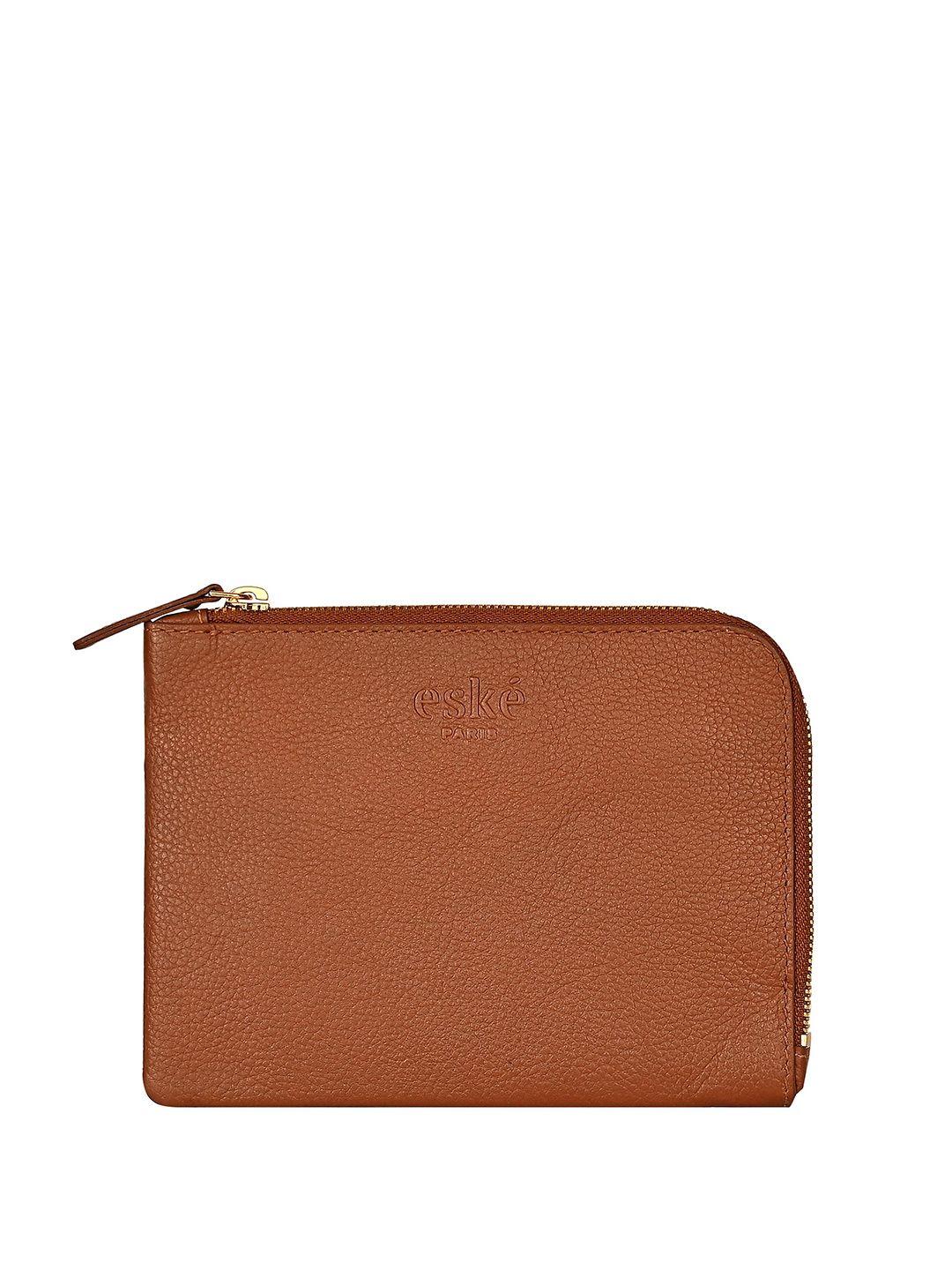 eske textured leather travel pouch