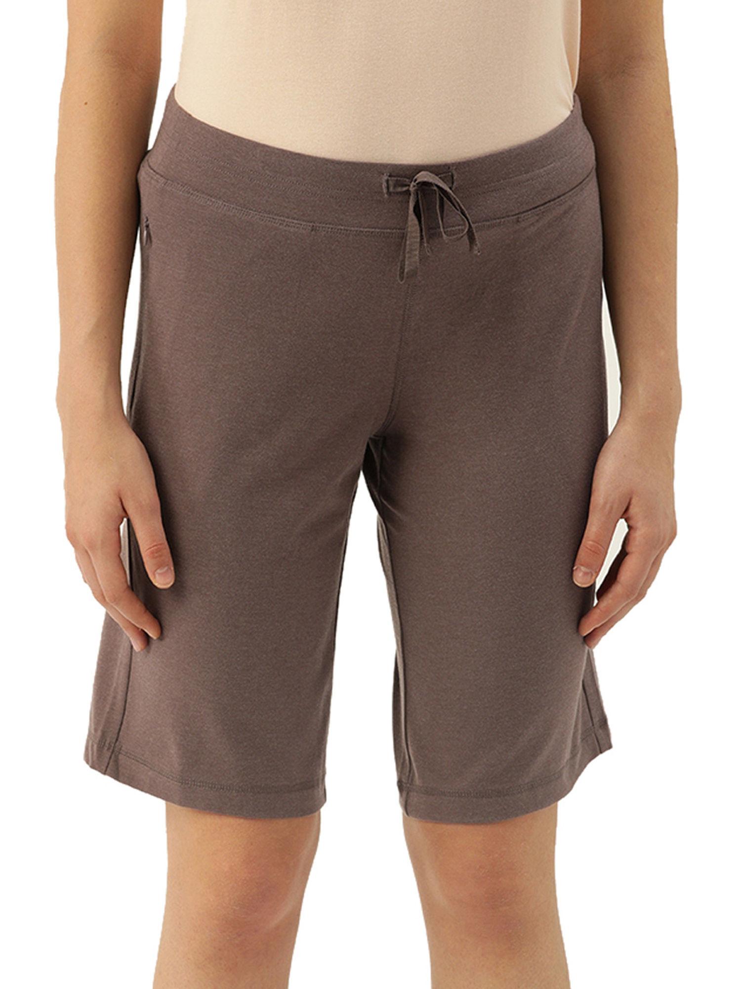 essentials e044 women's city shorts - brown