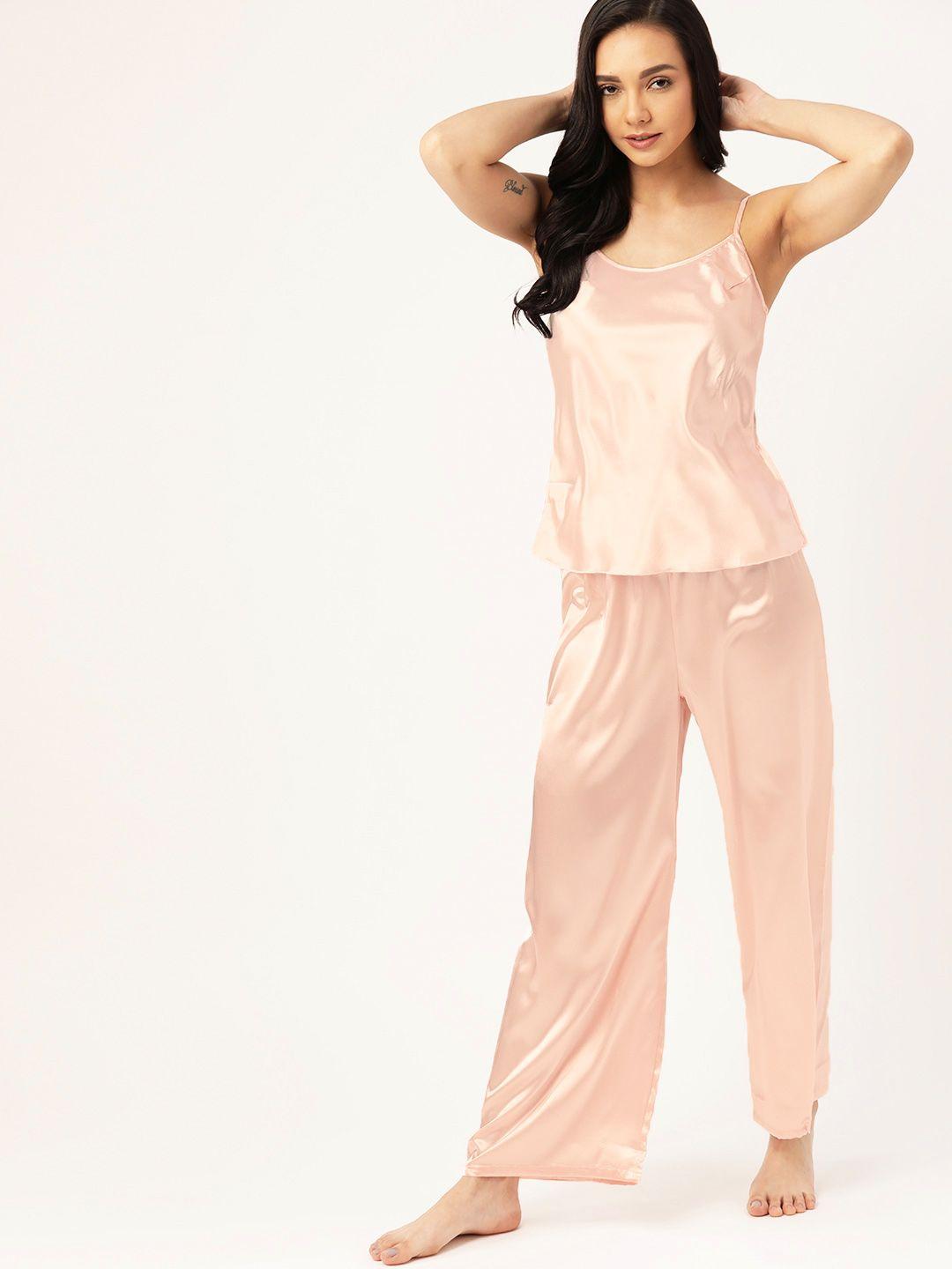 etc women peach-coloured solid night suit with satin finish