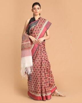 ethnic motifs gadwal saree