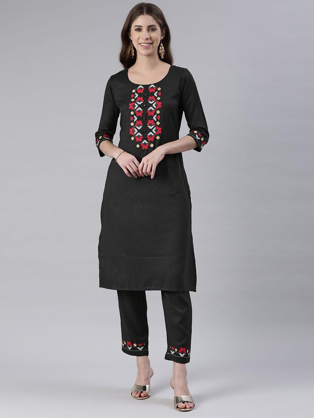 etiquette ethnic motifs embroidered kurta with trousers