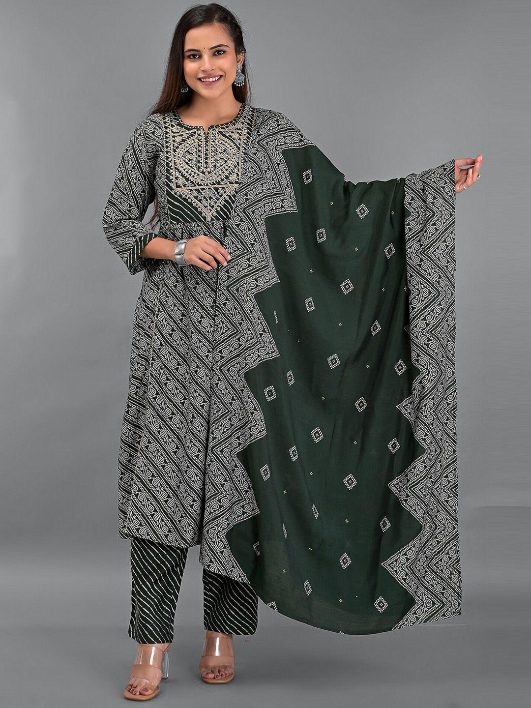 etnicawear women green yoke design pure cotton kurta with trouser & dupatta