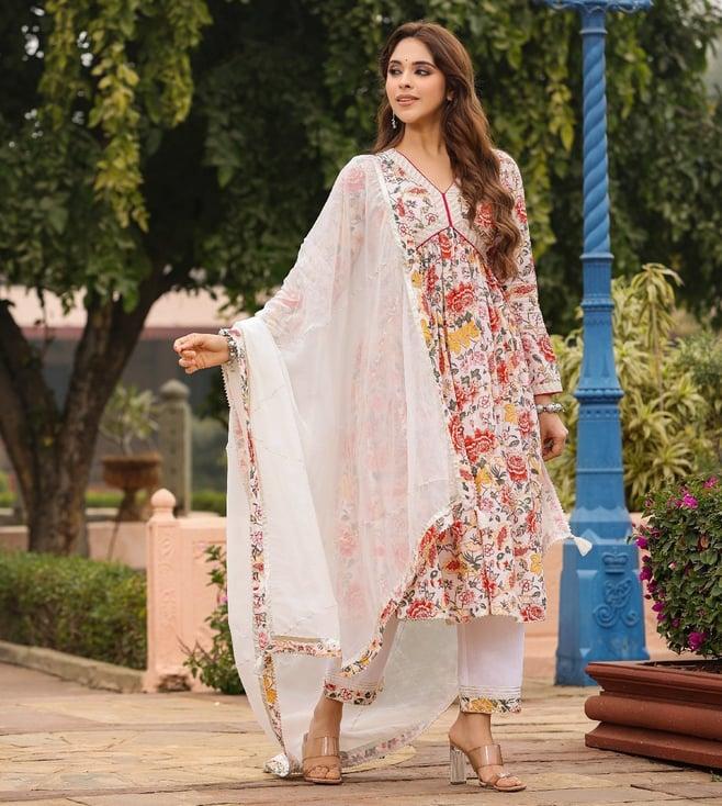 everbloom white nargis flower alia set with pant and dupatta