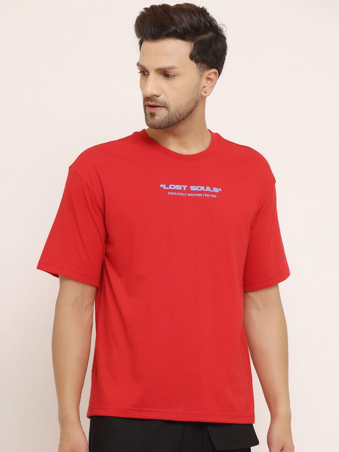 everdion men red typography printed drop-shoulder sleeves bio finish loose t-shirt