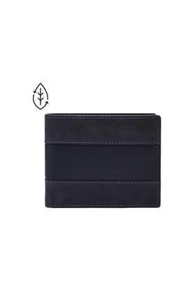 everett leather casual two fold wallet ml4397406 - navy