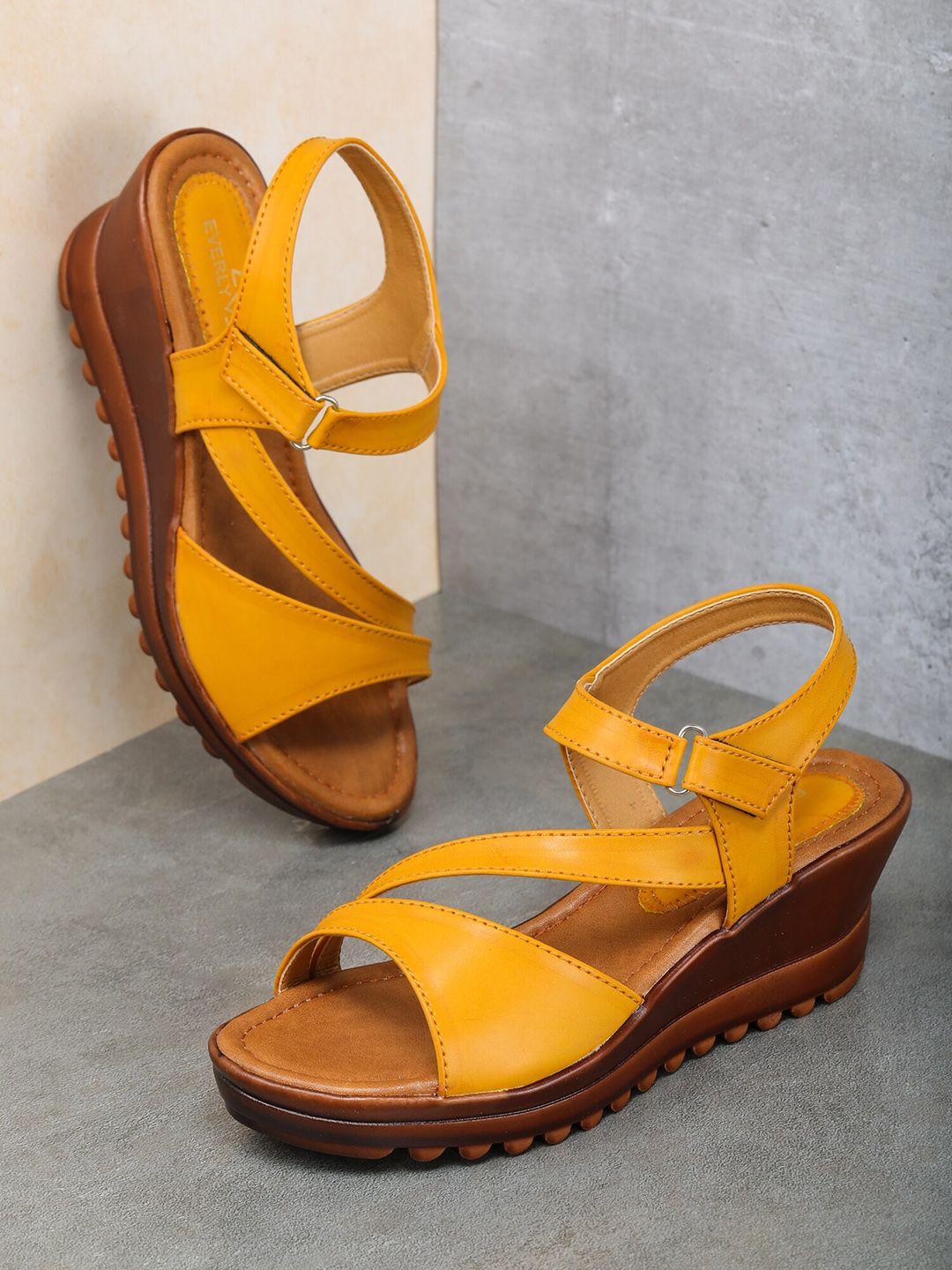 everly mustard wedge sandals