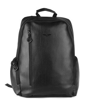 everyday backpack with adjustable straps