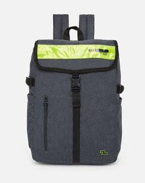 everyday backpack with shoulder straps